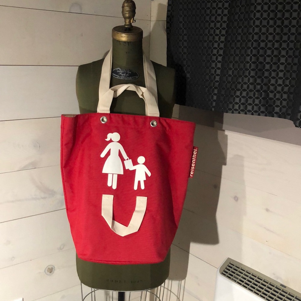 Red Women's Tote Bag